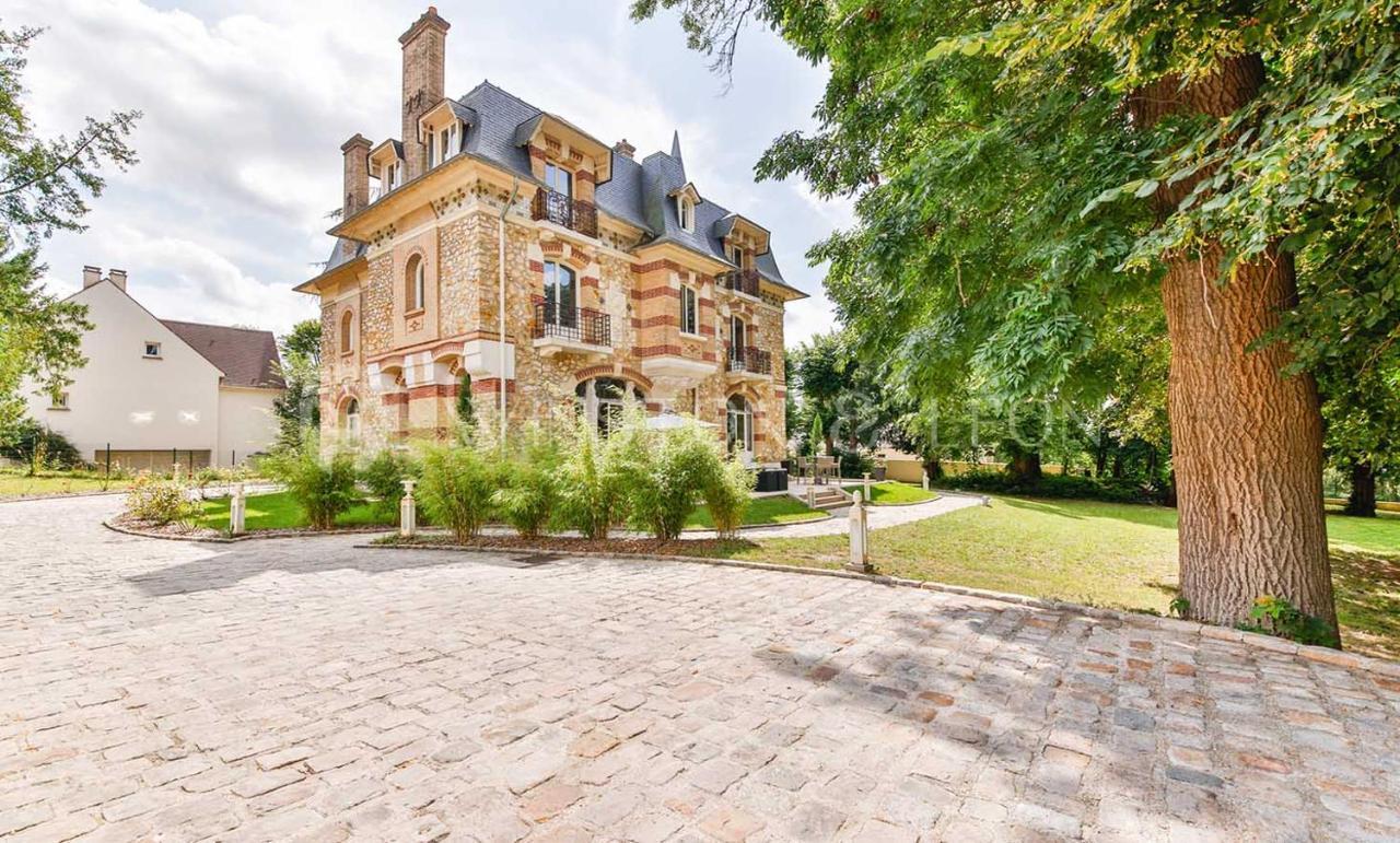 Bed and Breakfast Château de La Feuilleraie à Saint-Leu-la-Foret Extérieur photo
