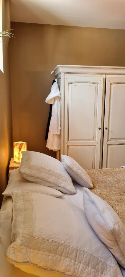 Bed and Breakfast Château de La Feuilleraie à Saint-Leu-la-Foret Extérieur photo